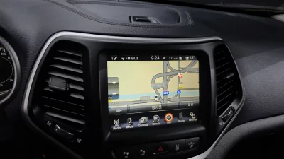 Jeep CHEROKEE