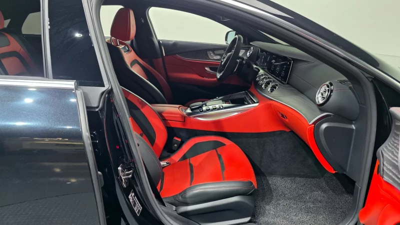 Mercedes-Benz AMG GT