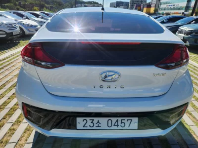 Hyundai Ioniq