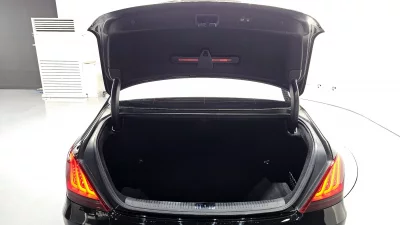 Genesis EQ900