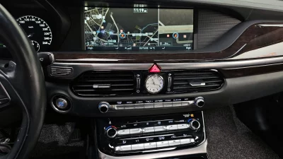 Genesis EQ900
