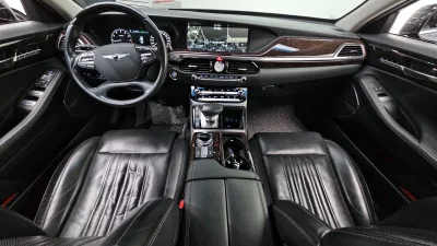 Genesis EQ900
