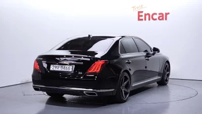 Genesis EQ900
