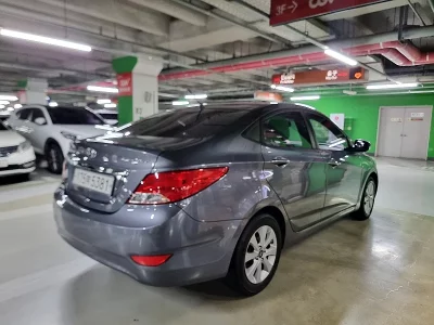 Hyundai Accent