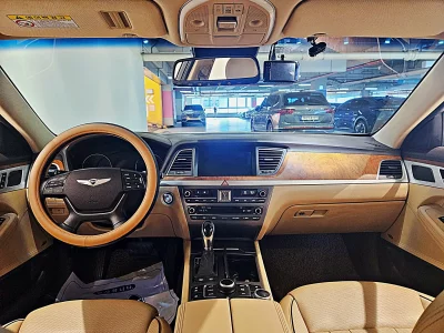 Hyundai Genesis