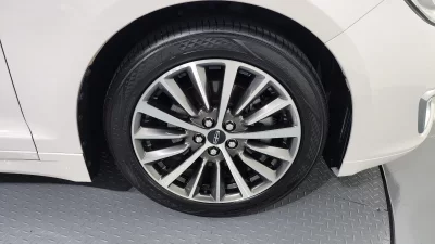 Lincoln MKZ