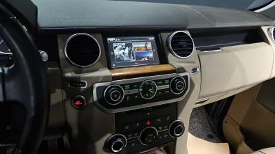 Land Rover DISCOVERY