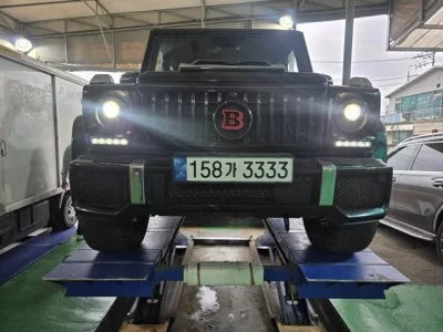 Mercedes-Benz G-Class