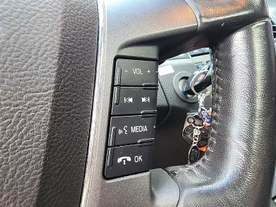 Ford TAURUS