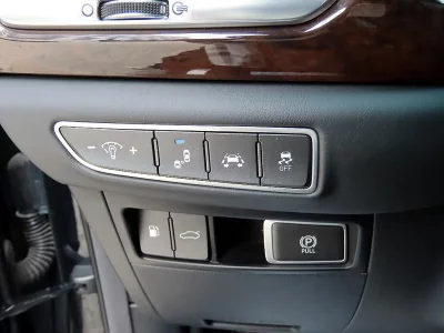Genesis EQ900