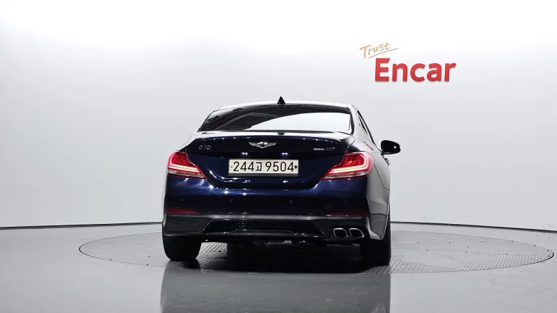 Genesis G70