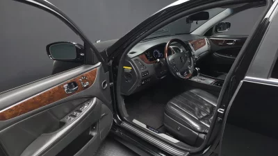 Hyundai Equus