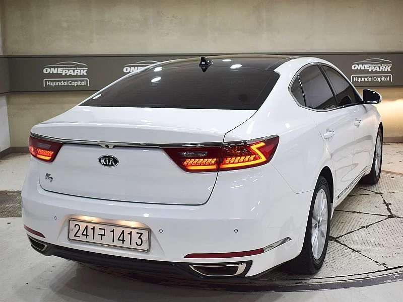 Kia K7