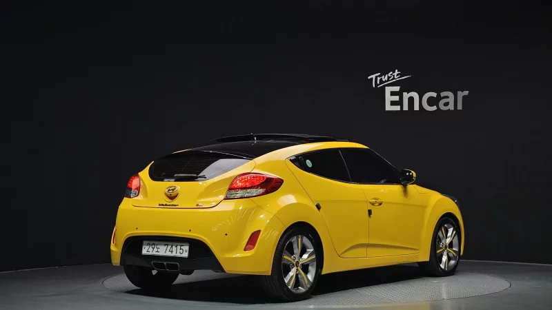 Hyundai Veloster
