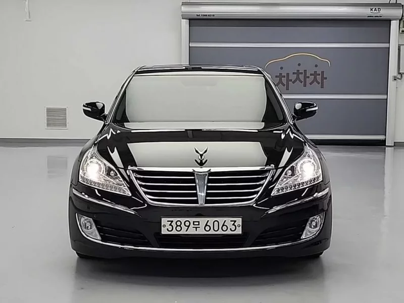 Hyundai Equus