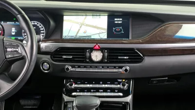 Genesis EQ900