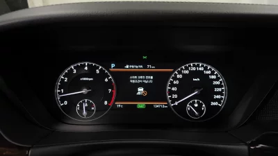 Genesis EQ900
