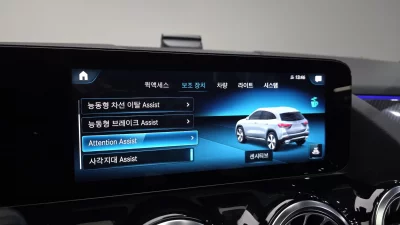 Mercedes-Benz GLA-Class