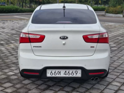 Kia pride