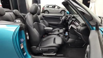 MINI Cooper Convertible