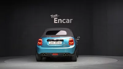 MINI Cooper Convertible