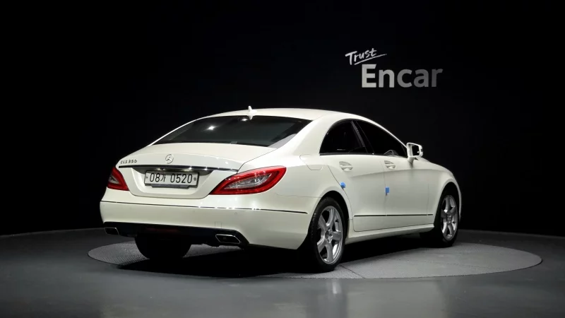 Mercedes-Benz CLS-Class