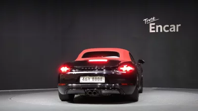 Porsche 718