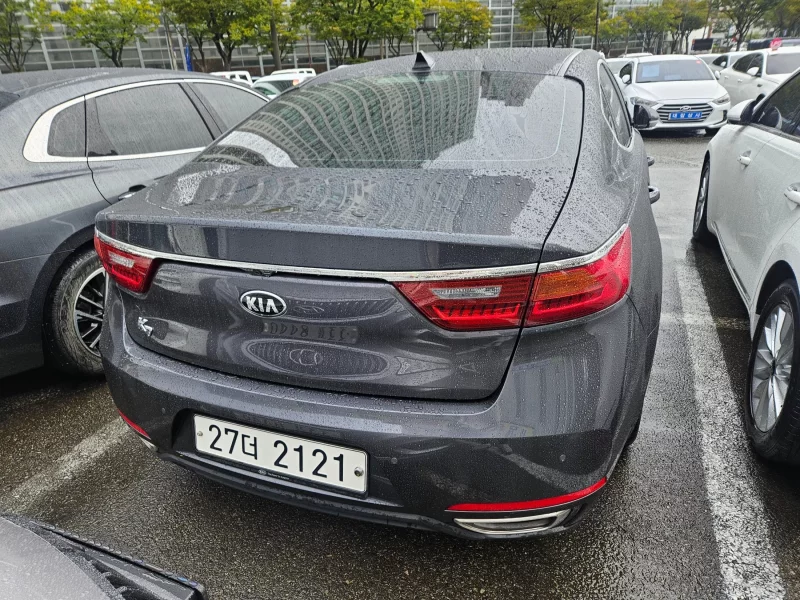 Kia K7