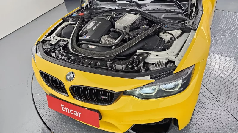 BMW M4