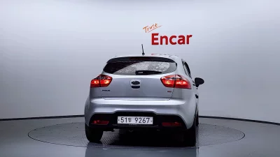 Kia pride
