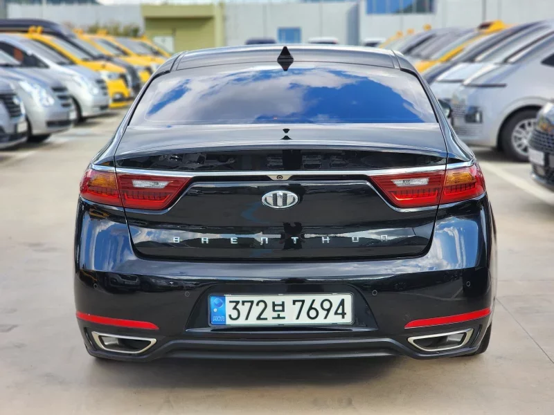 Kia K7