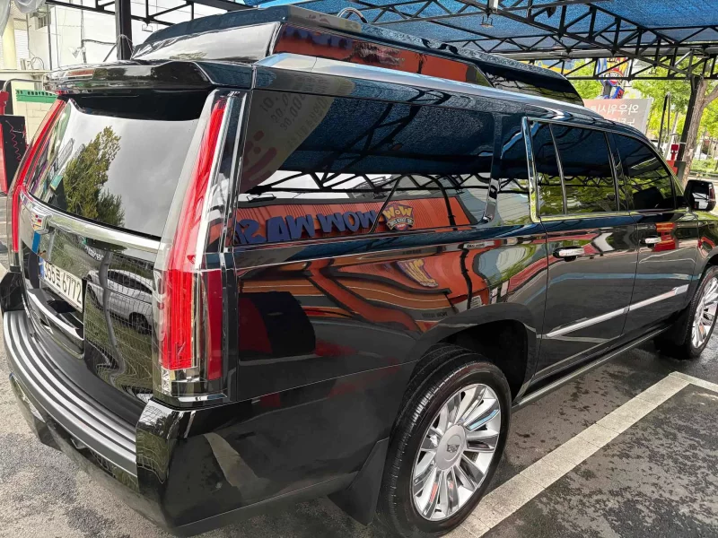 Cadillac Escalade