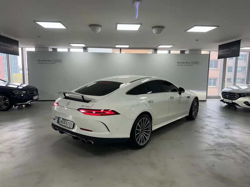 Mercedes-Benz AMG GT