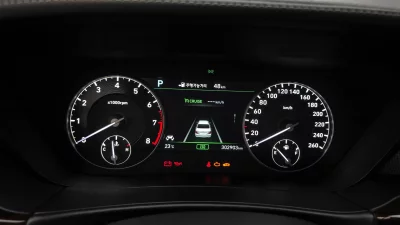 Genesis EQ900