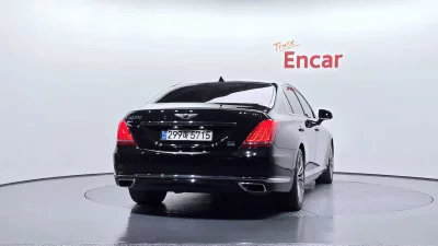 Genesis EQ900