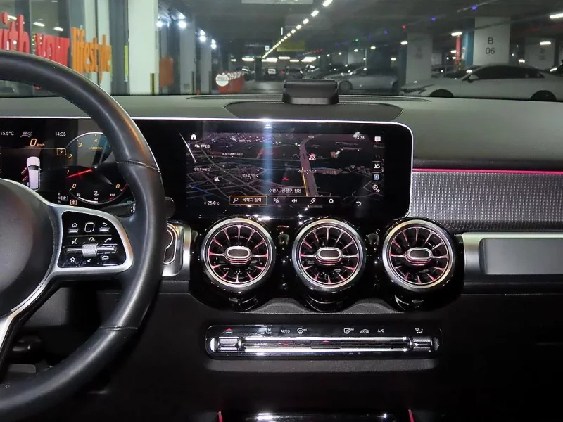 Mercedes-Benz GLB-Class