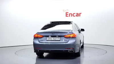 Hyundai Genesis