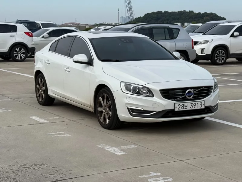 Volvo S60