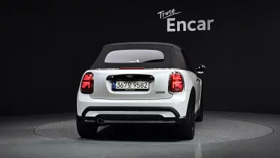 MINI Cooper Convertible