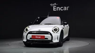 MINI Cooper Convertible