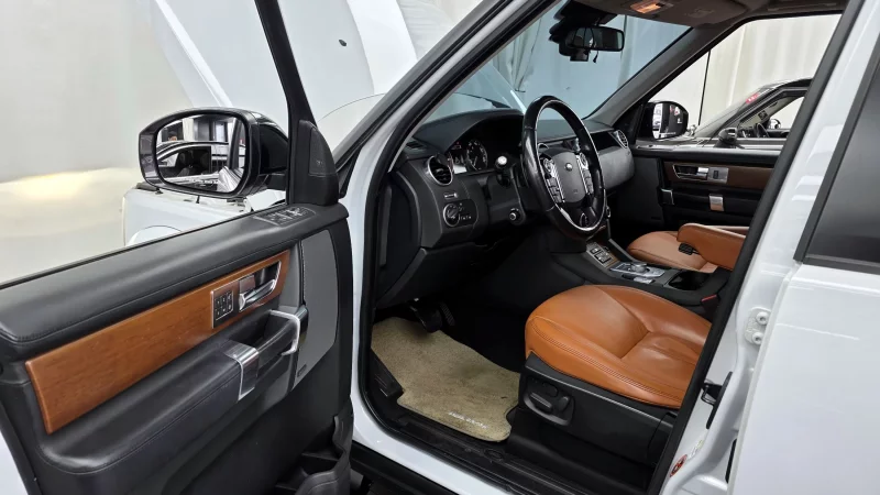 Land Rover DISCOVERY