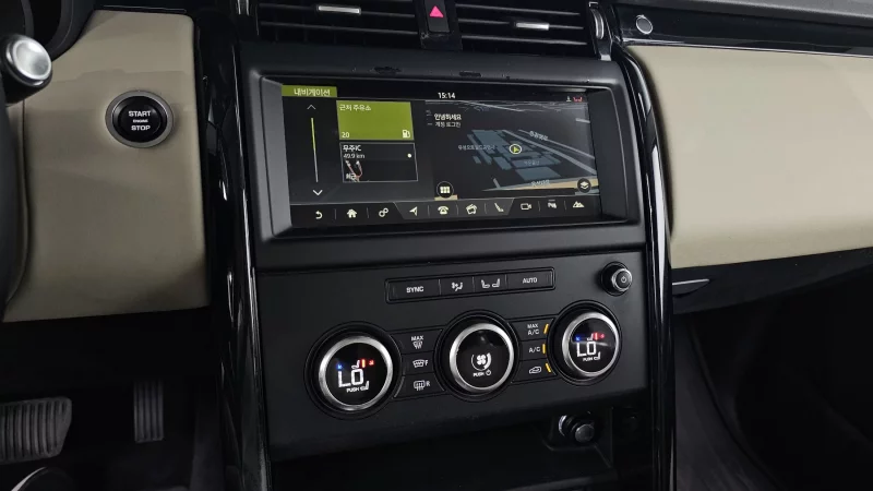 Land Rover DISCOVERY