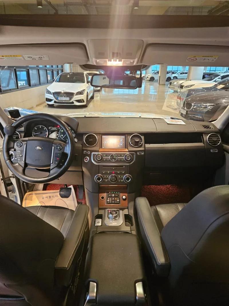 Land Rover DISCOVERY