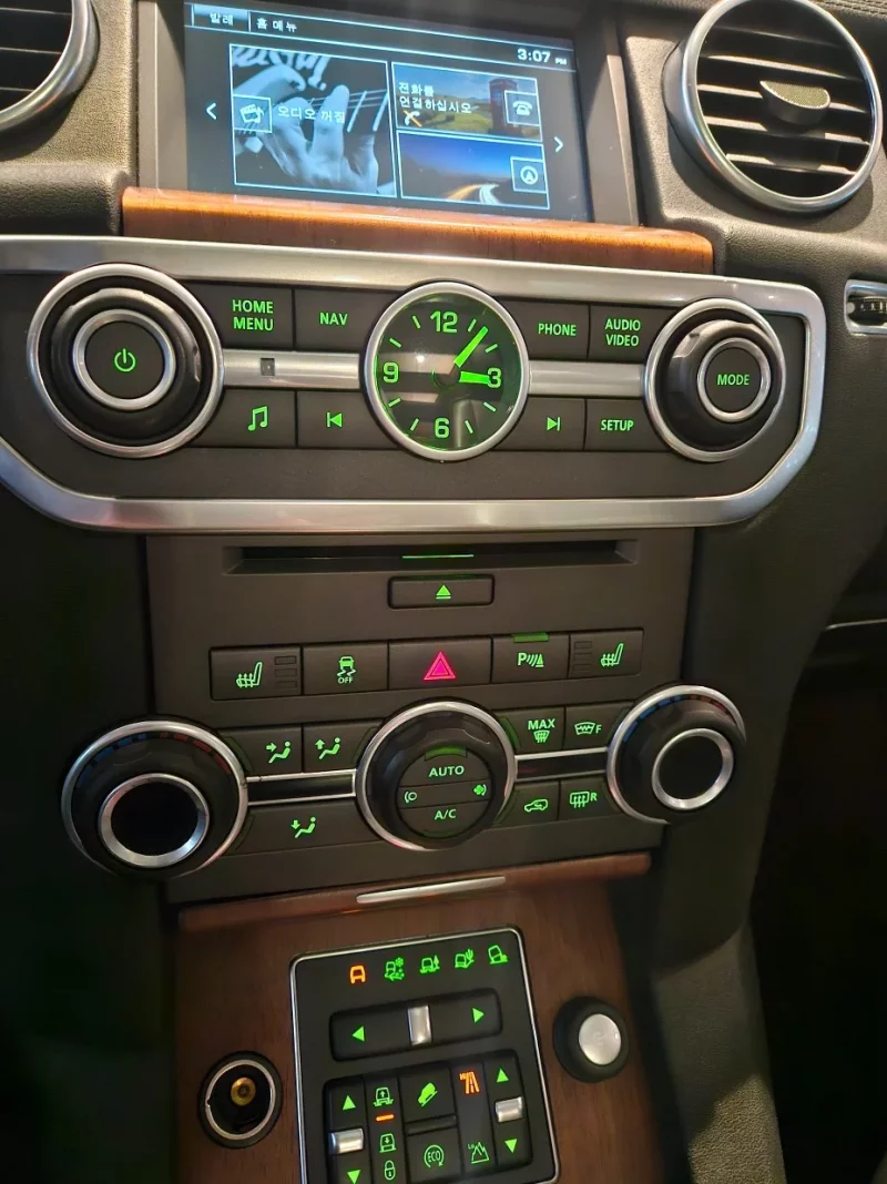 Land Rover DISCOVERY