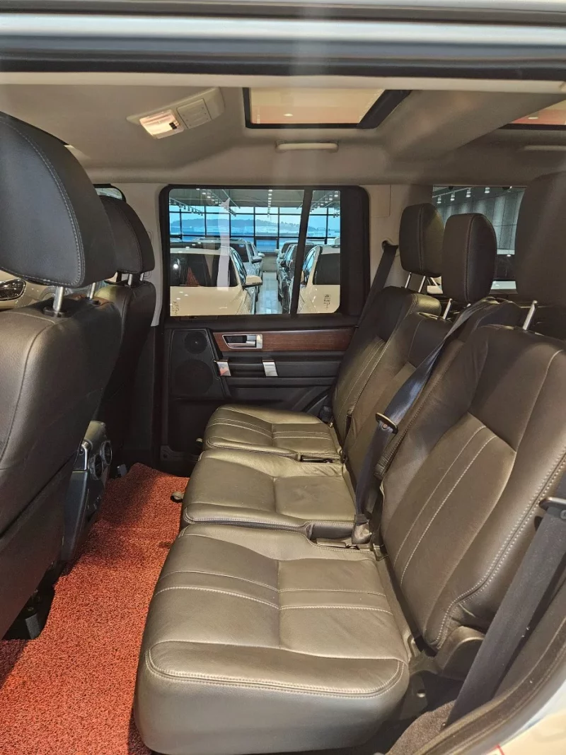 Land Rover DISCOVERY