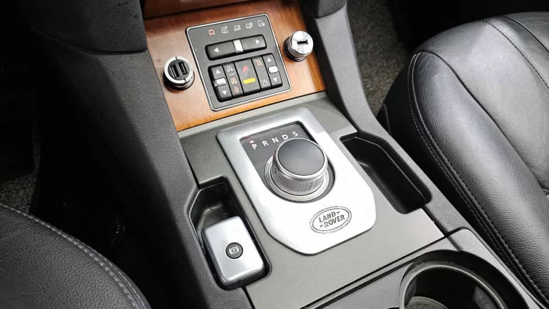 Land Rover DISCOVERY