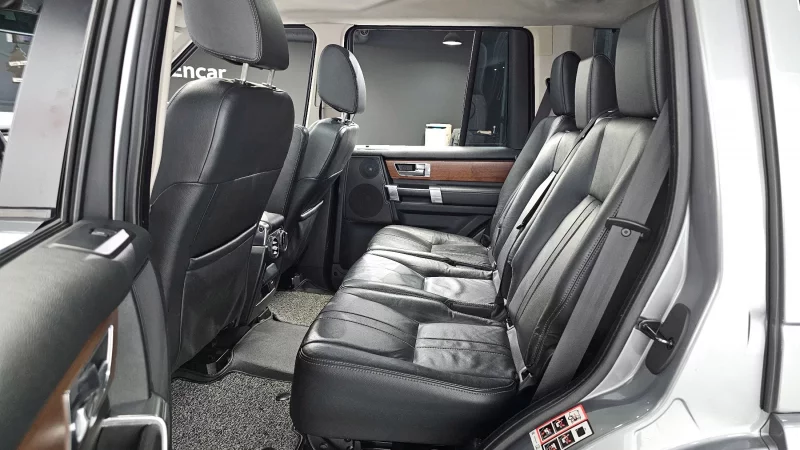 Land Rover DISCOVERY