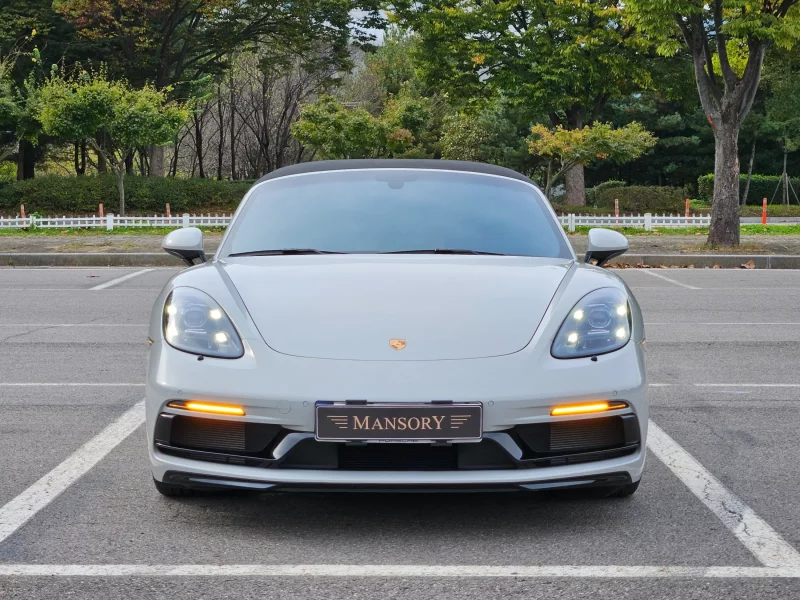 Porsche 718