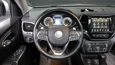 Jeep CHEROKEE