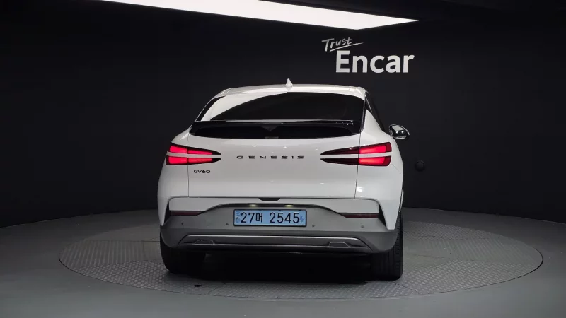 Genesis GV60
